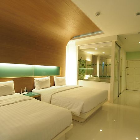 Apartamento View Talay 6 By Pat 42 Pattaya Exterior foto