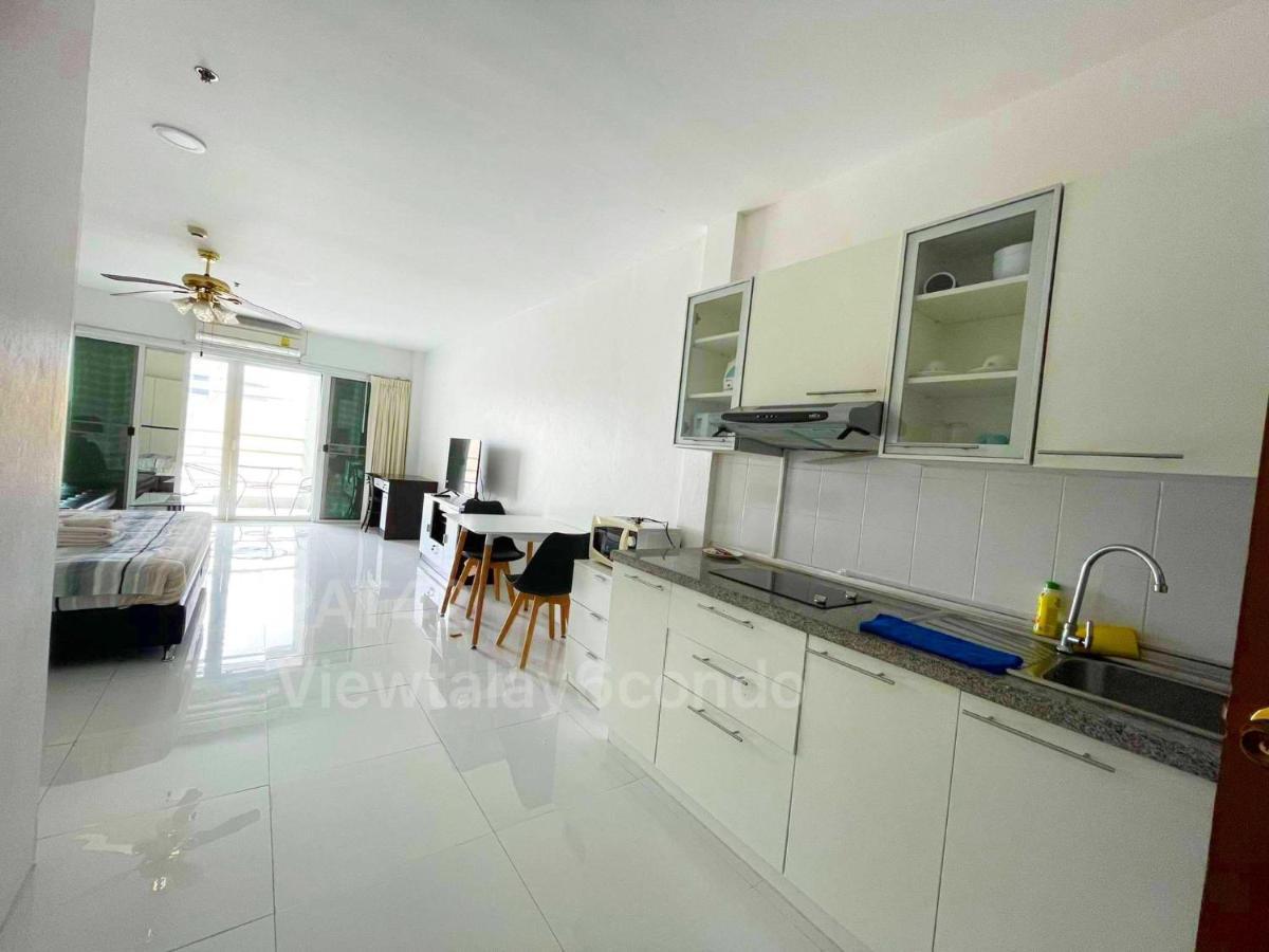 Apartamento View Talay 6 By Pat 42 Pattaya Exterior foto