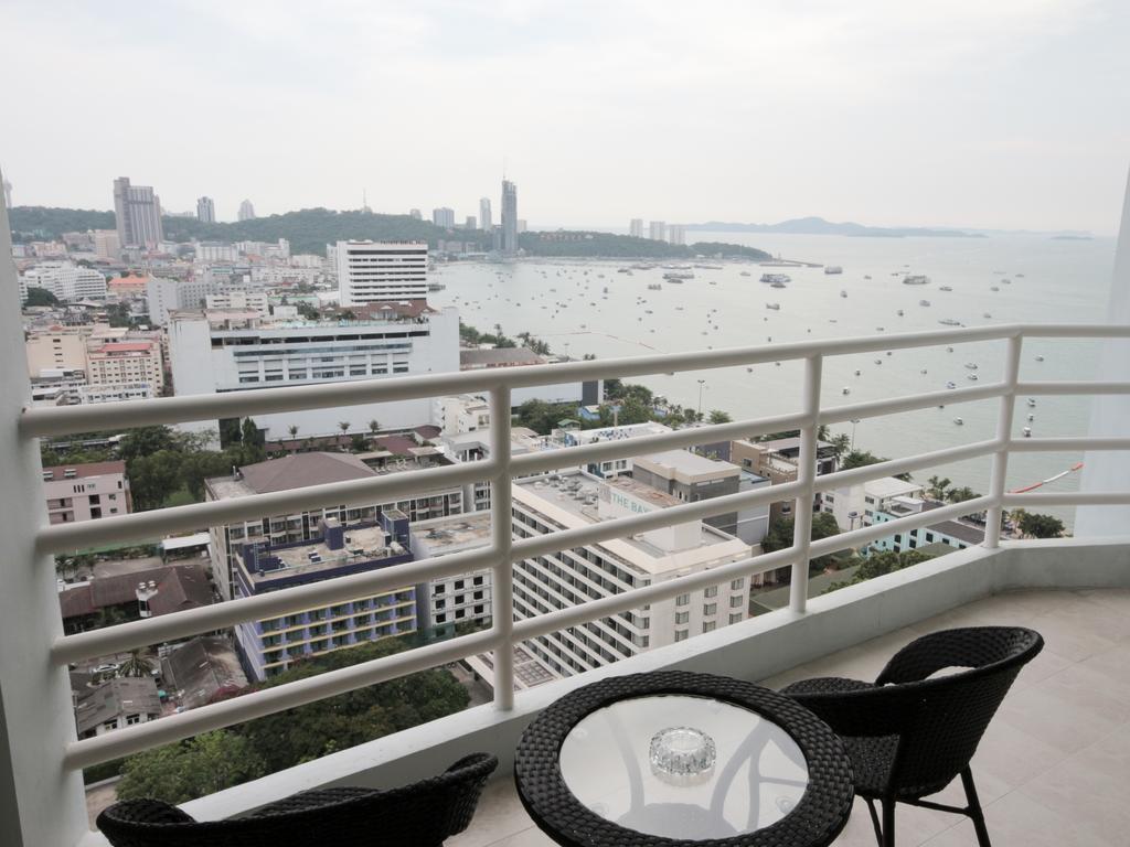 Apartamento View Talay 6 By Pat 42 Pattaya Exterior foto